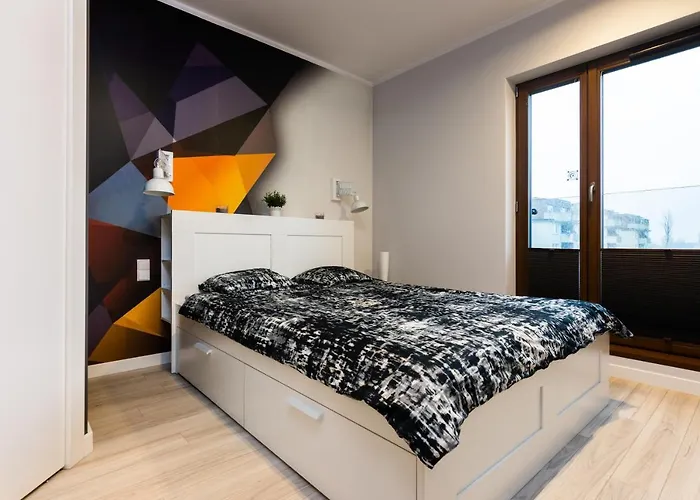 Elegant Business With Parking - By Upstairs Апартаменты Краков