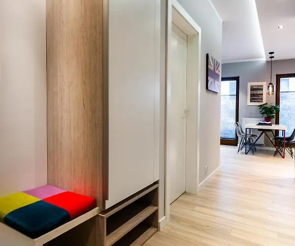 Elegant Business With Parking - By Upstairs