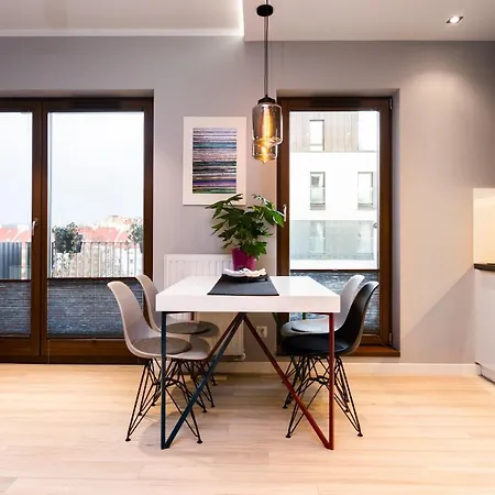 Apartment Elegant Business With Parking - By Upstairs Krakow